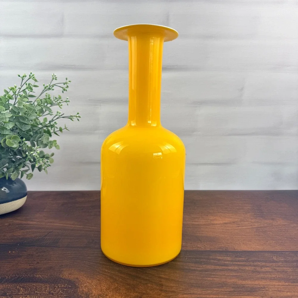 Holmegaard Otto Brauer Gulvvase Yellow Cased Glass Vase Denmark MCM 12 Inch